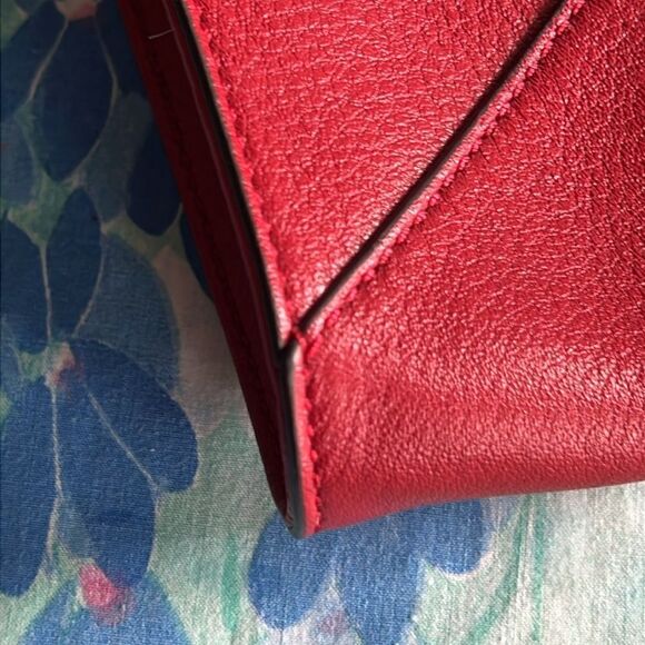 Vera Bradley Harper Leather Envelope Shoulder ClutchTango Red - Picture 6 of 12